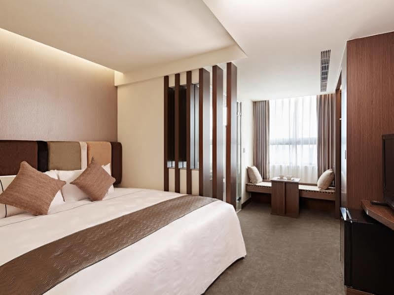 Hotel Sukimi Тайнань Экстерьер фото